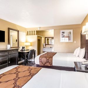 Deluxe Queen Room Two Queen Beds